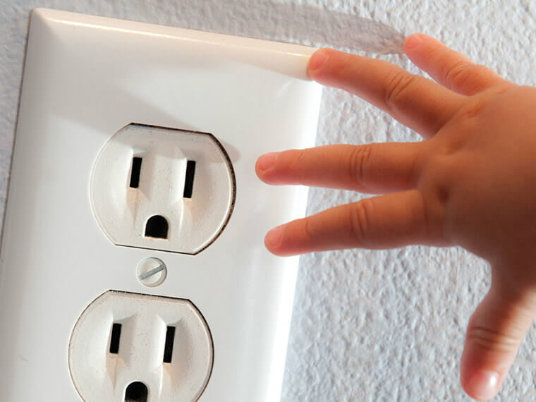 child-safety-elec